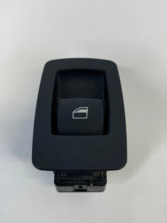 2006 BMW 330XI POWER WINDOW SWITCH CONSOLE BLOCK REAR LEFT OEM FACTORY 15939900