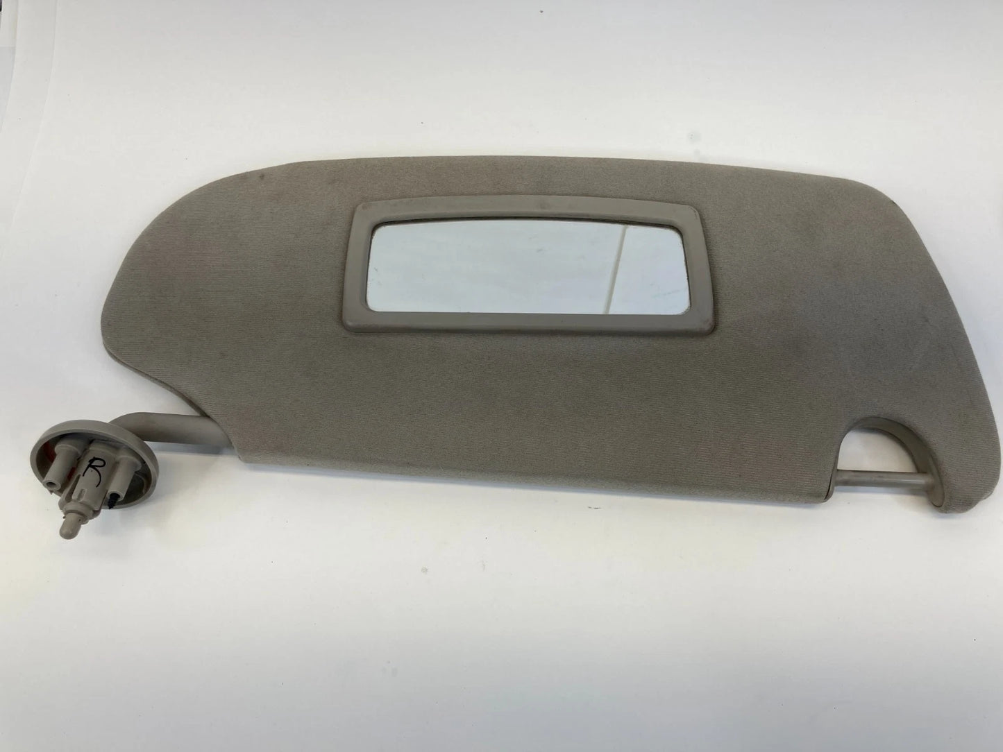 2002-2005 DODGE RAM 1500 ROOF LEFT & RIGHT SUNVISOR SUN VISOR SHADE PAIR OEM
