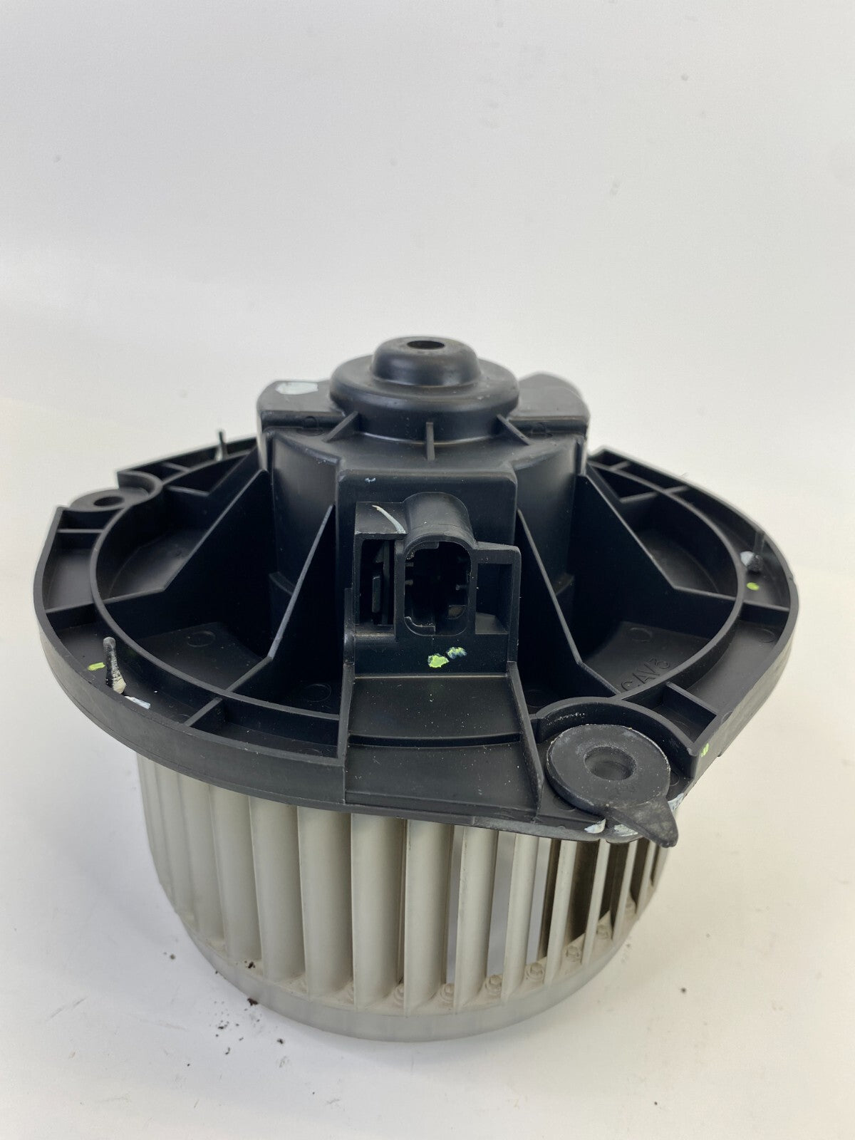 2004-2011 Chevrolet Impala HVAC Blower Motor Assembly 52408433 OEM