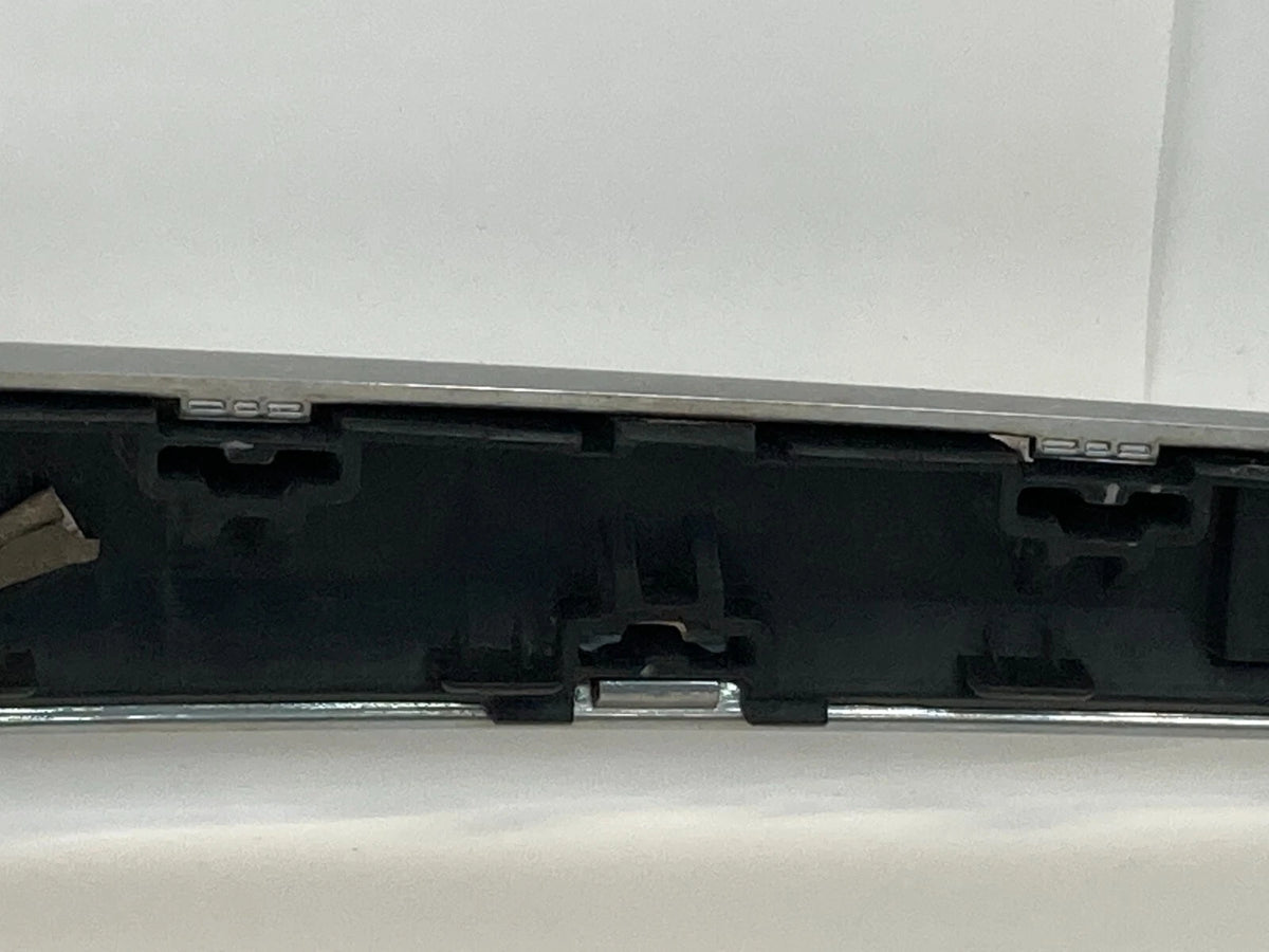 11 12 13 BUICK REGAL DECK LID TRUNK FINISH PANEL GARNISH MOLDING 13244388 OEM