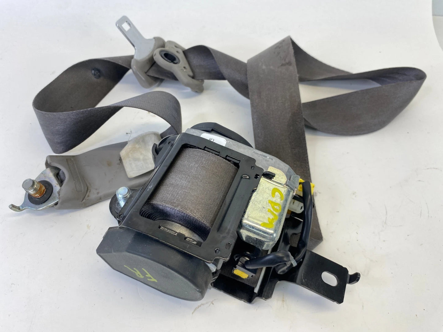 2011-2017 HONDA ODYSSEY FRONT RIGHT PASSENGER SEAT BELT RETRACTOR 81450-TK8-A013