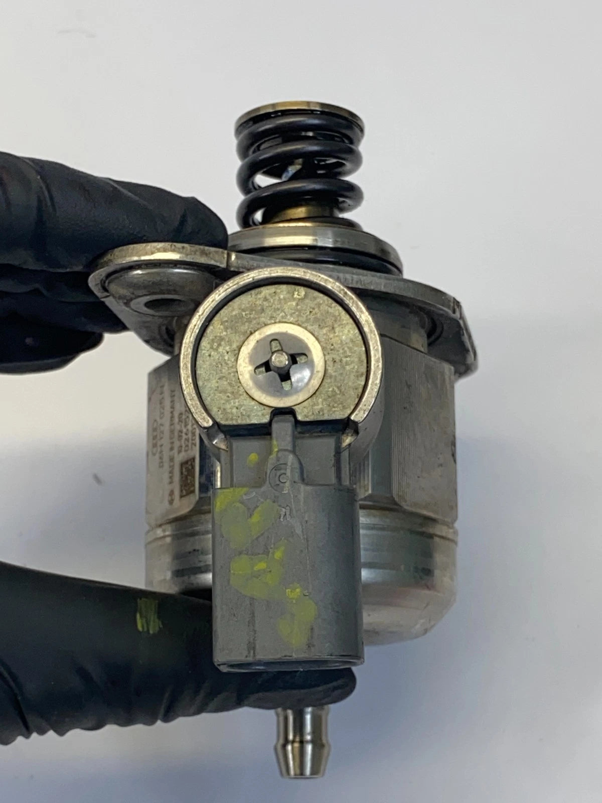2010-2017 VOLKSWAGEN CC 2.0L L4 TURBO ENGINE HIGH PRESSURE FUEL PUMP 06H127025N
