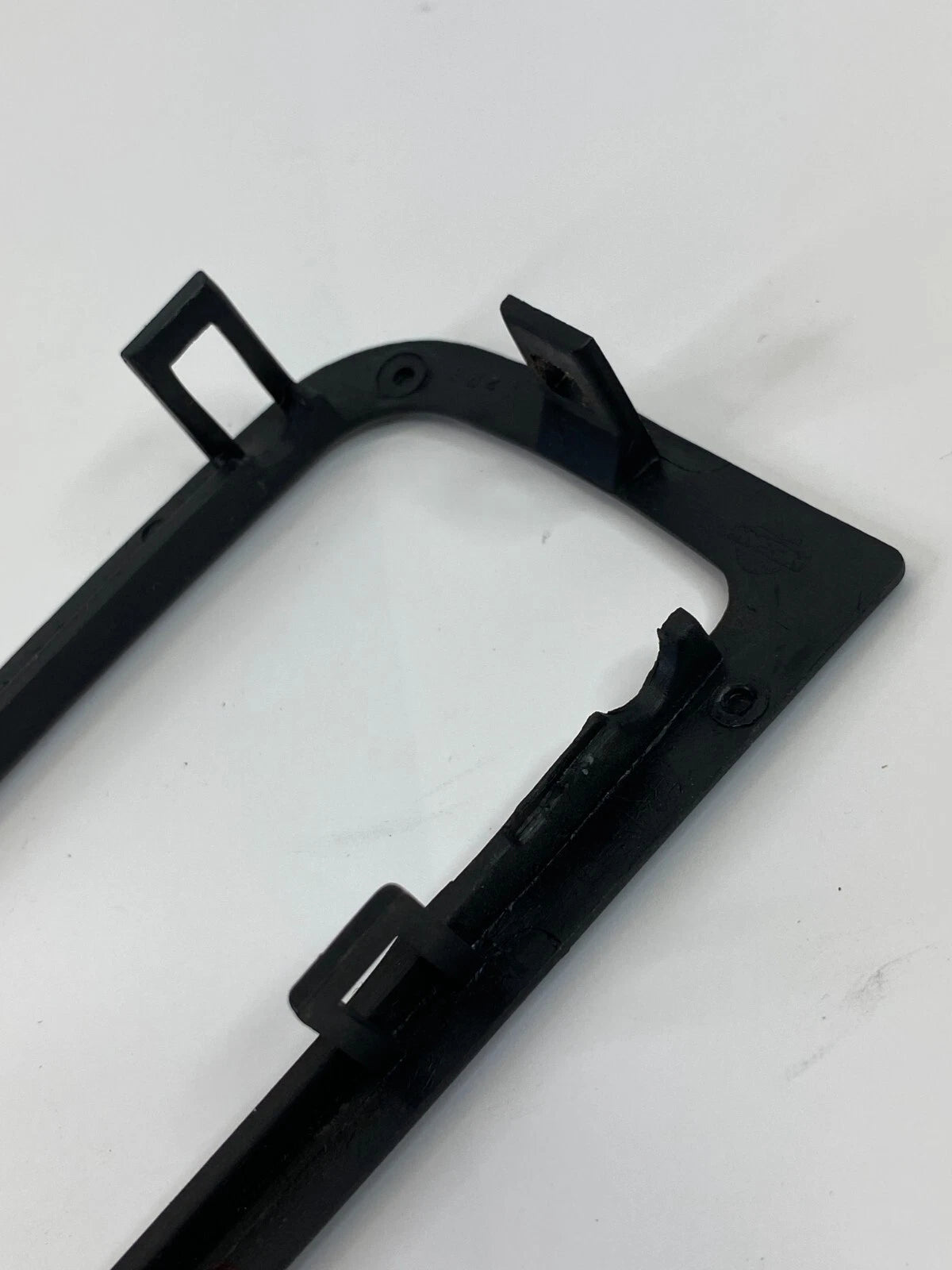 2004-2008 NISSAN MAXIMA REAR RIGHT SIDE INTERIOR DOOR HANDLE TRIM BEZEL 22197-SA