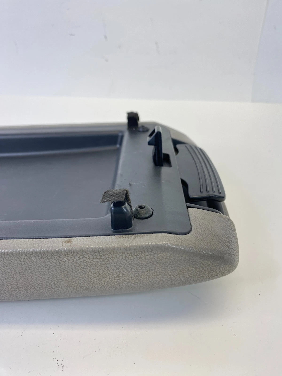 2017 2018 HYUNDAI ELANTRA CENTER CONSOLE ARMREST LID COVER ARM REST STORAGE OEM