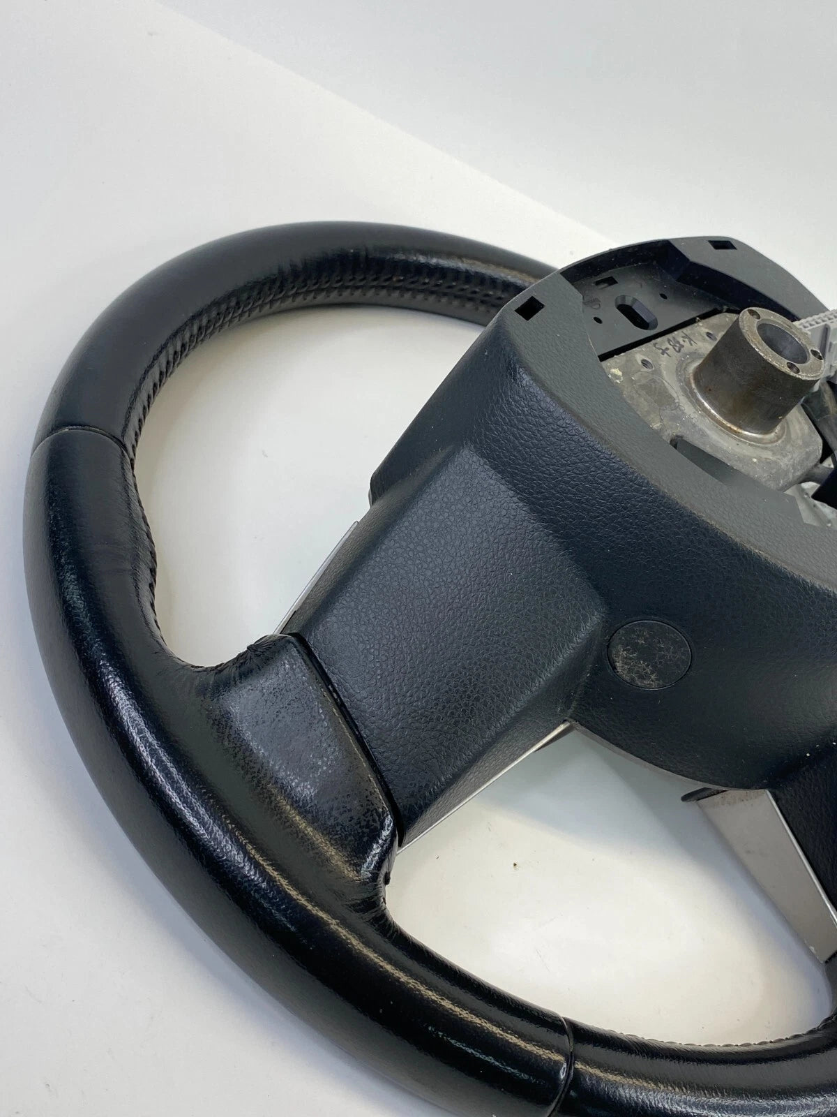 2005 05 NISSAN MURANO STEERING WHEEL W/ CRUISE CONTROL & AUDIO SWITCHES OEM