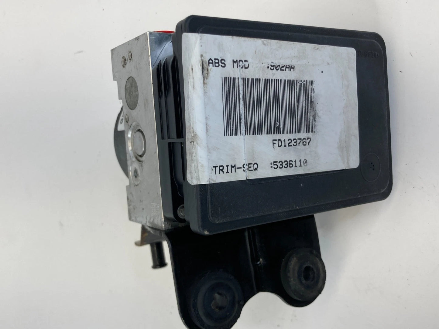 2013-2016 DODGE DART 2.4L ABS ANTI-LOCK BRAKE PUMP CONTROL MODULE 68256902AA OEM