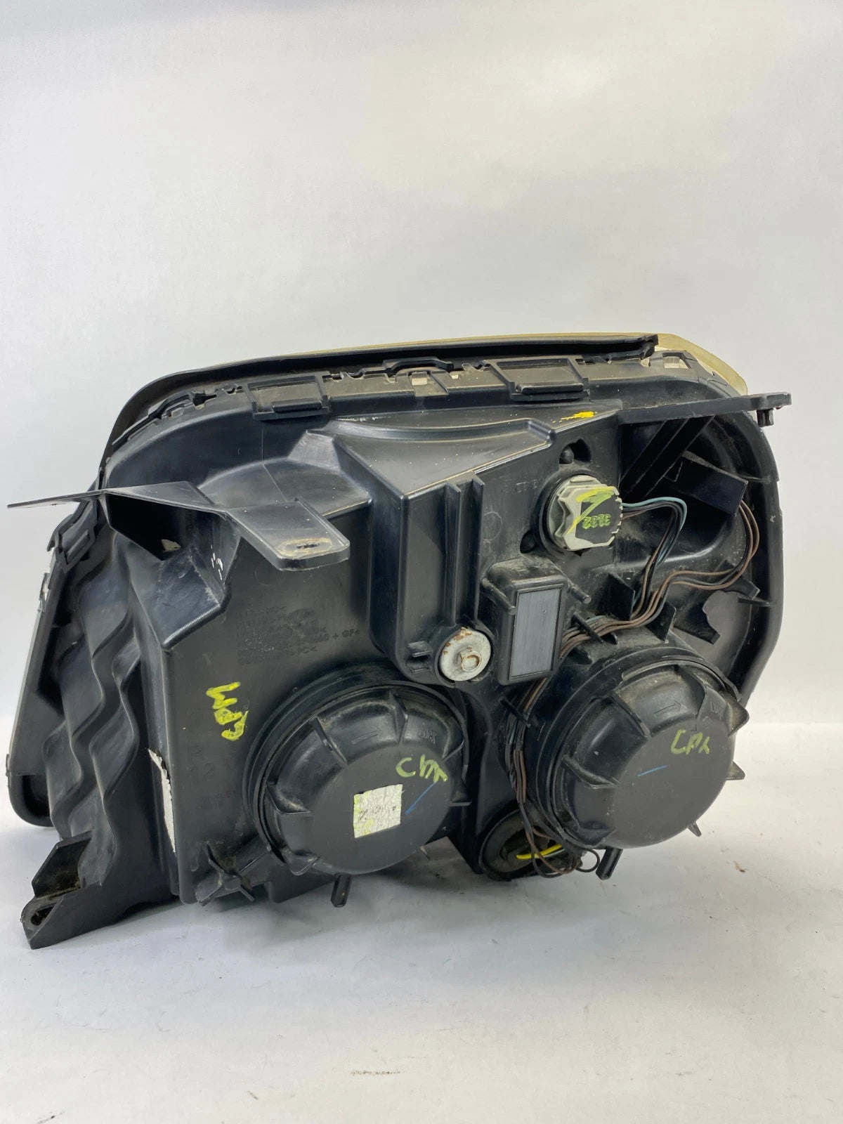 2010-2015 GMC TERRAIN HALOGEN PROJECTOR HEADLAMP HOUSING RIGHT FRONT OEM FACTORY
