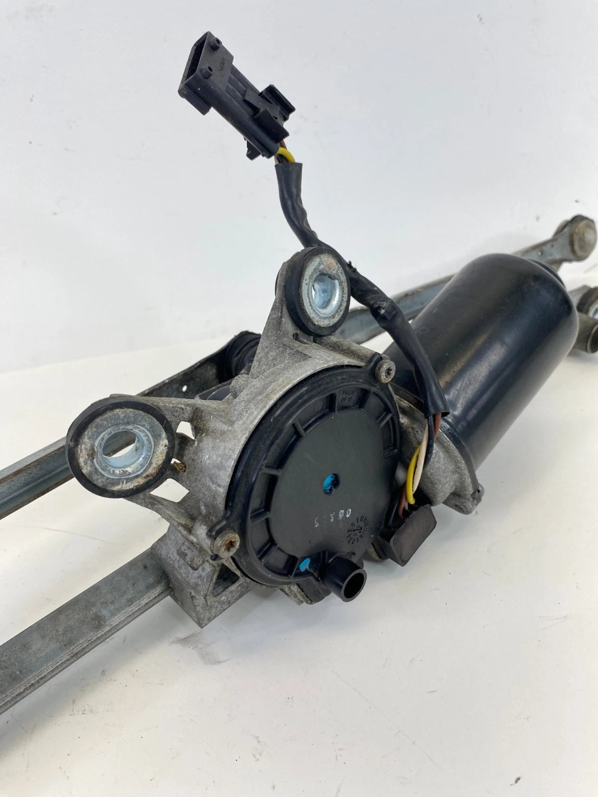 2005-2011 Saab 9-3 Sedan Front Windshield Wiper Motor W/ Linkage 12755304 OEM