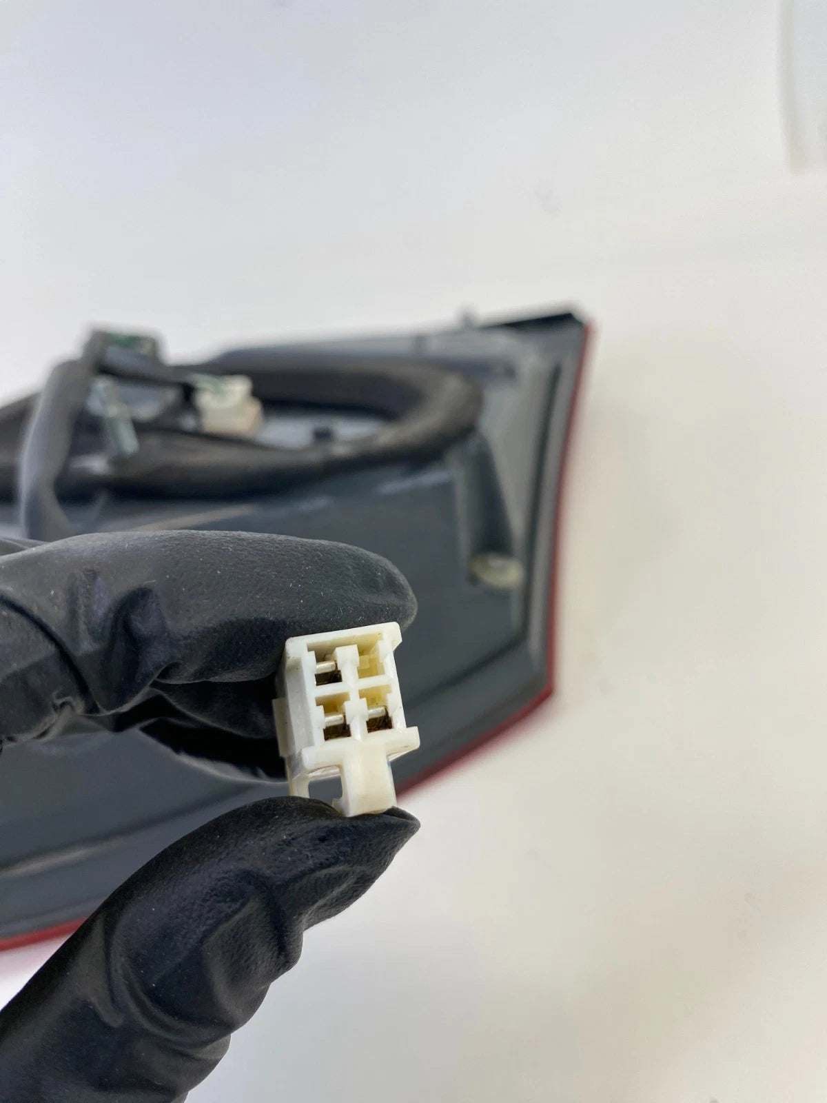 2007-2011 LEXUS GS350 REAR RIGHT SIDE TRUNK LID INNER TAILLIGHT TAIL LAMP OEM