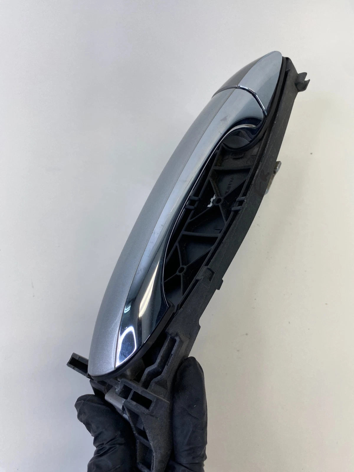 2000-2006 MERCEDES W220 S430 S500 FRONT RIGHT PASSENGER EXTERIOR DOOR HANDLE OEM