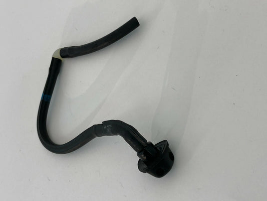 2002-2006 SUBARU IMPREZA WINDSHIELD WIPER WASHER SPRAYER NOZZLE OEM