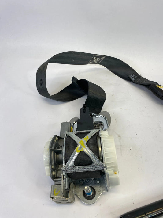 2011-2015 HYUNDAI SONATA HYBRID FRONT RIGHT SEAT BELT RETRACTOR 888204R000RY OEM