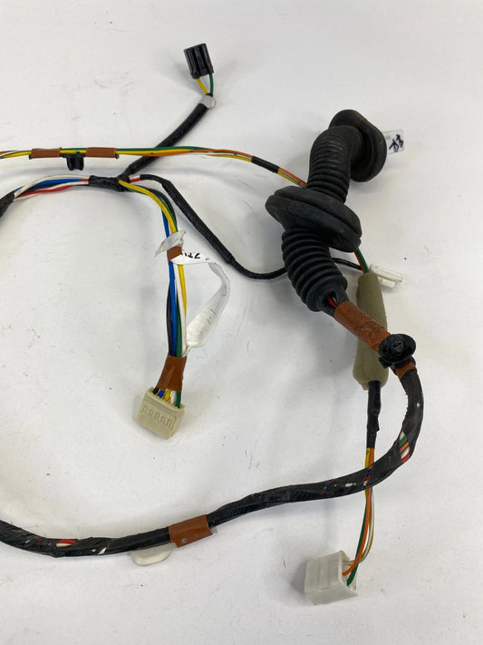 2004-2009 TOYOTA PRIUS REAR RIGHT SIDE DOOR PANEL WIRE WIRING HARNESS 8215347060