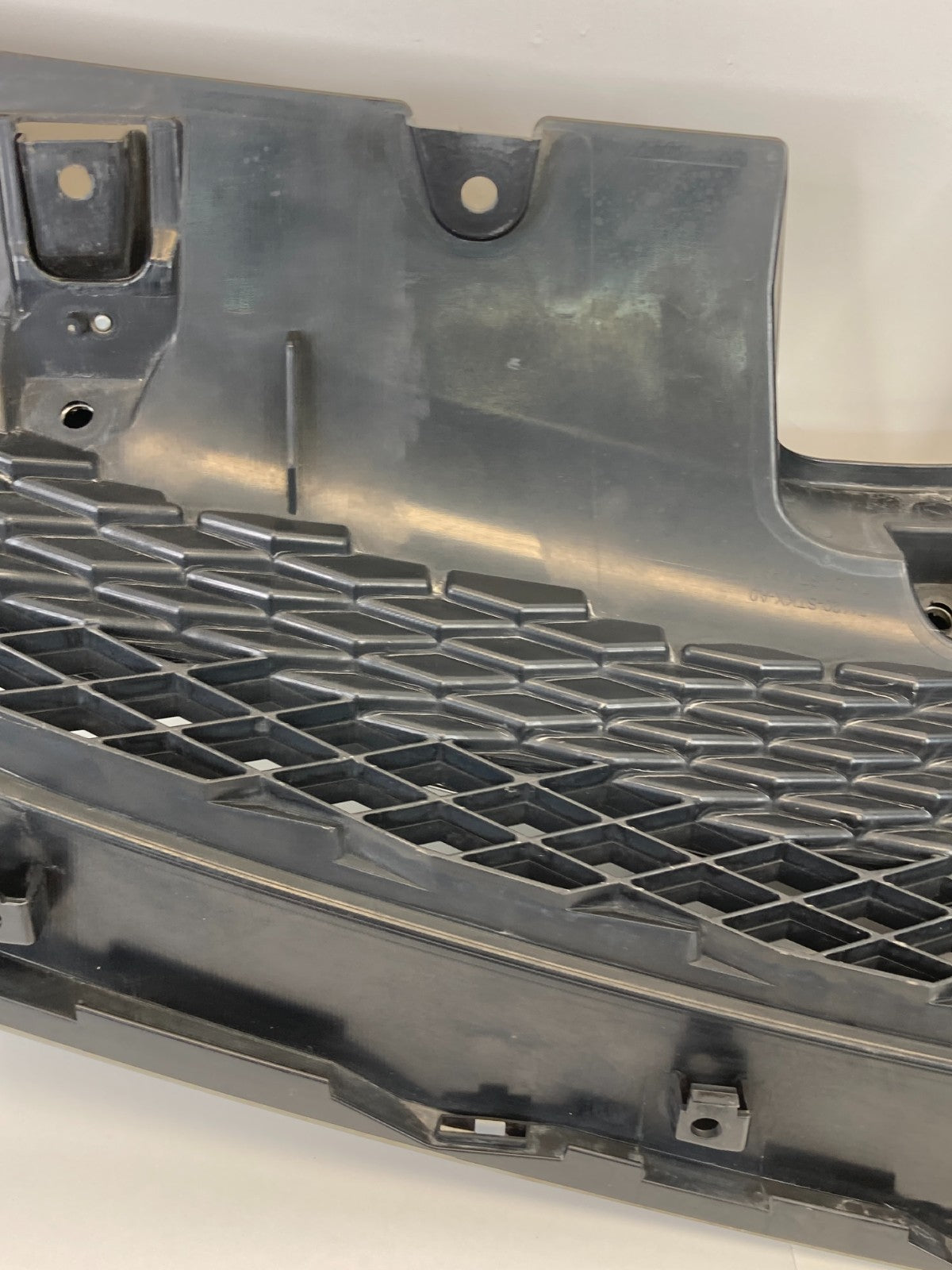 2010 2011 2012 2013 Acura RDX Front Bumper Upper Grill Grille w/ Emblem OEM