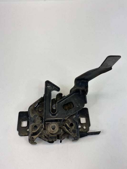 2001-2007 01-07 FORD ESCAPE FRONT HOOD LATCH LOCK RELEASE YL84-16A771-AA OEM