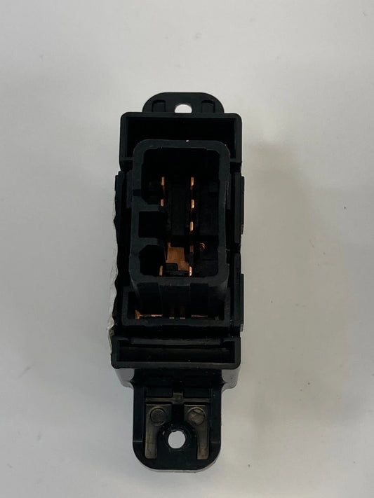 2013-2017 HYUNDAI ACCENT REAR RIGHT SIDE DOOR POWER WINDOW CONTROL SWITCH OEM