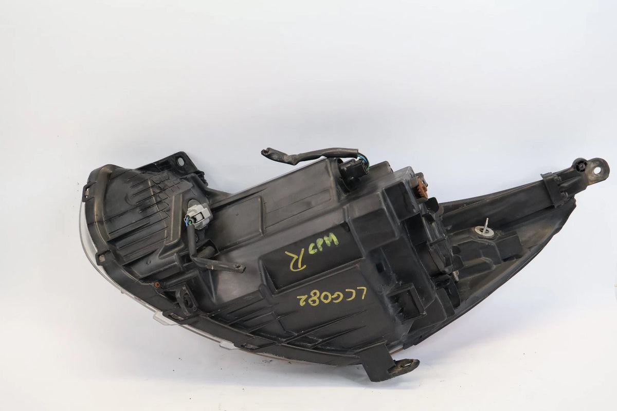 2012-2014 HYUNDAI ACCENT FRONT RIGHT HEADLIGHT HEADLAMP HALOGEN OEM FACTORY
