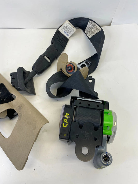 11-14 HYUNDAI ACCENT SEDAN FRONT RIGHT SIDE SEAT BELT RETRACTOR 888801R600V2 OEM