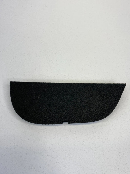 2009-2012 CHEVROLET TRAVERSE FRONT RIGHT DOOR ARMREST TRIM COVER CAP 15948053