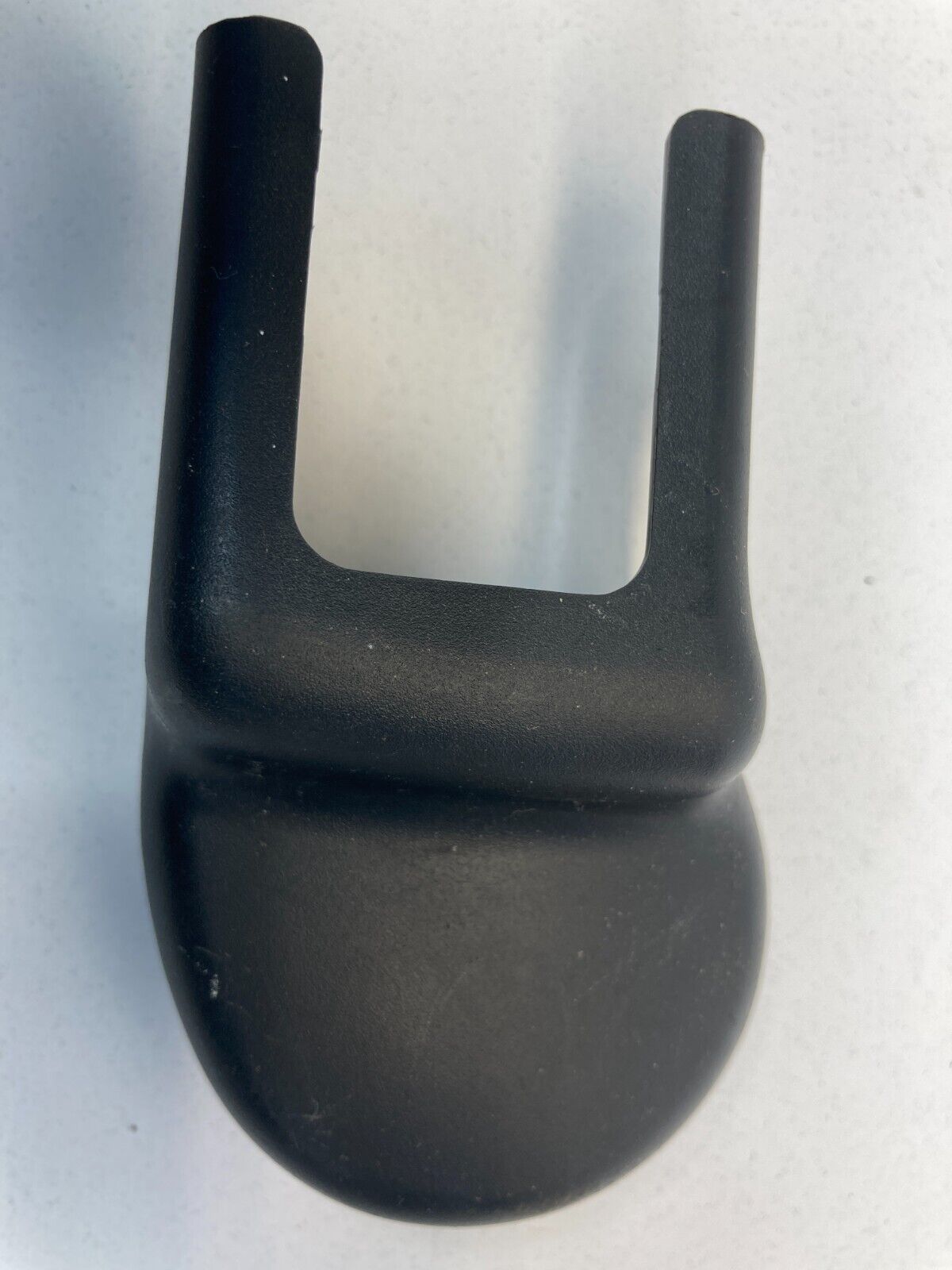 11-16 Hyundai Elantra Front Right Seat Inner Track End Cap Cover 88567-3X000 OEM