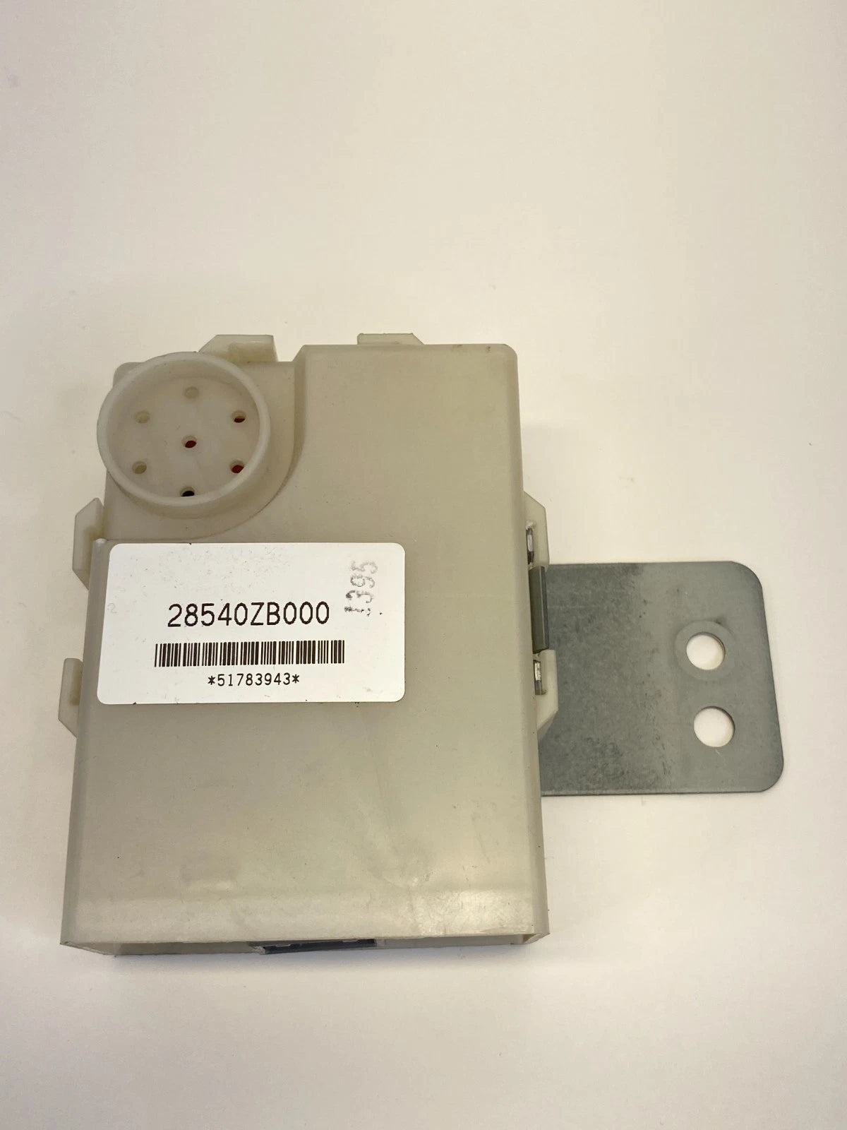 2004-2006 NISSAN ALTIMA 2.5L TRANSMISSION CONTROL MODULE SHIFT LOCK 28540ZB000
