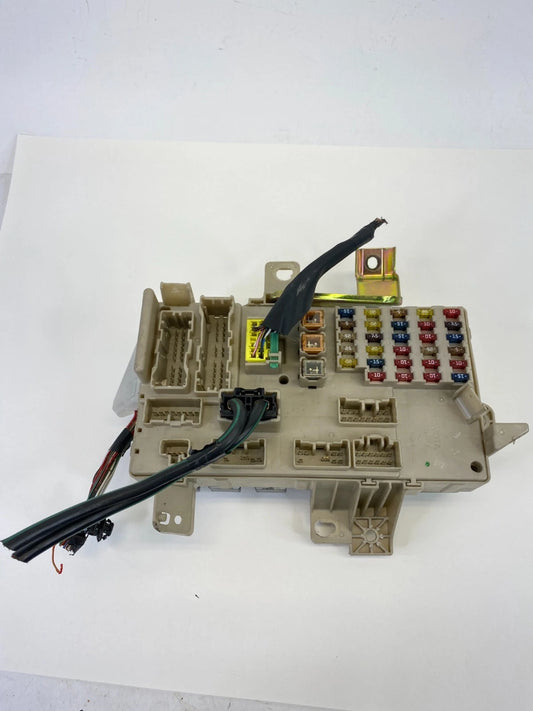 2002 2003 LEXUS ES300 INNER DASH FUSE BOX RELAY JUNCTION BLOCK CABIN 8273033040A
