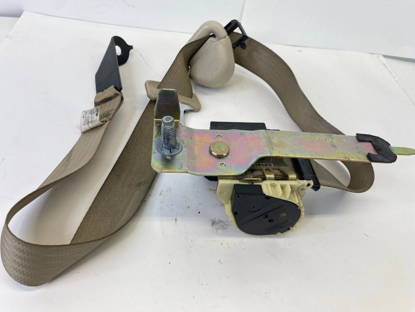 2003-2006 LINCOLN NAVIGATOR FRONT RIGHT SEAT BELT RETRACTOR TAN UNIT OEM FACTORY
