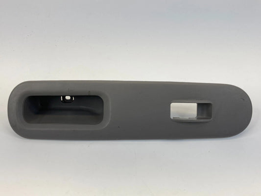 99-04 HONDA ODYSSEY FRONT RIGHT DOOR WINDOW SWITCH COVER BEZEL 83511-S0X-A010