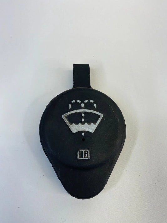 2002-2009 CHEVROLET TRAILBLAZER WINDSHIELD WASHER FLUID RESERVOIR CAP LID COVER