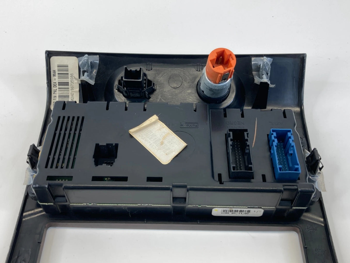 07 08 FORD EXPEDITION AUDIO AC CLIMATE CONTROL SWITCH PANEL & RADIO BEZEL OEM