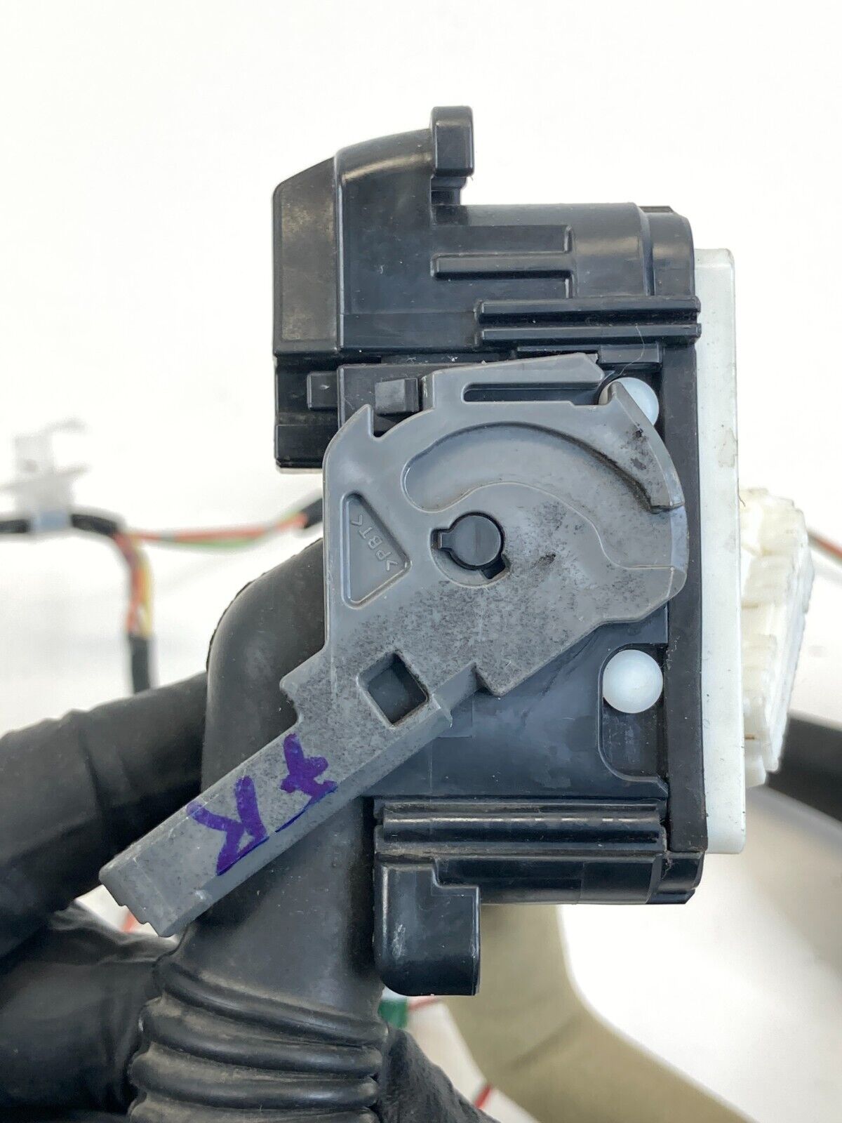 2007 2008 Infiniti G35 Sedan Front Right Door Harness Wiring Wire 24124-1NA0C