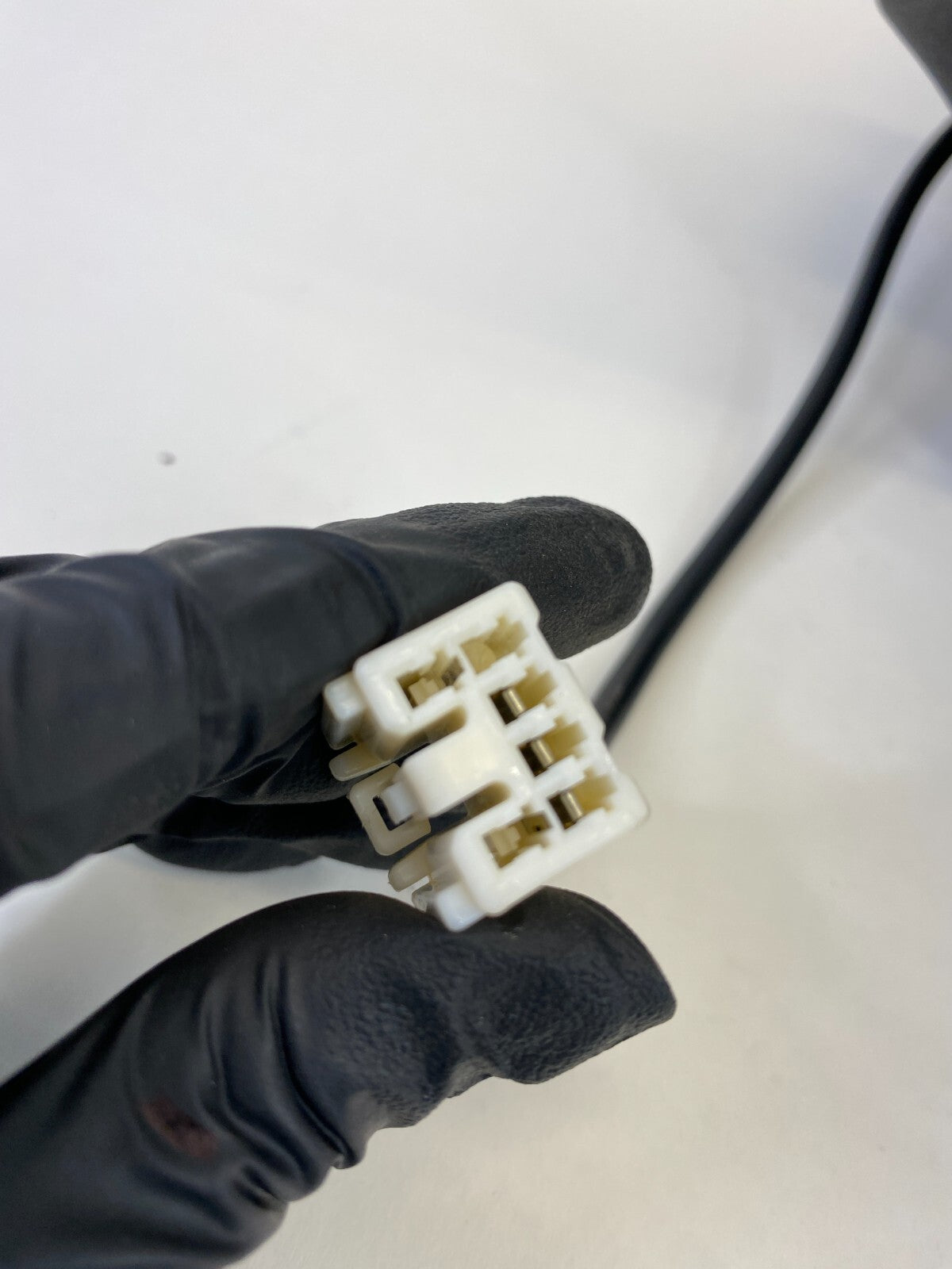 01-07 Ford Escape 05-07 Mariner Front Right Side View Power Mirror E11015321 OEM