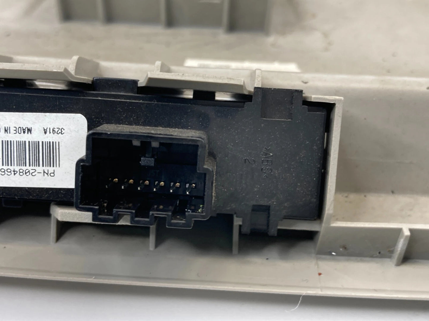 13 14 CHEVROLET MALIBU ROOF OVERHEAD CONSOLE DOME MAP LIGHT LAMP 23424827 OEM