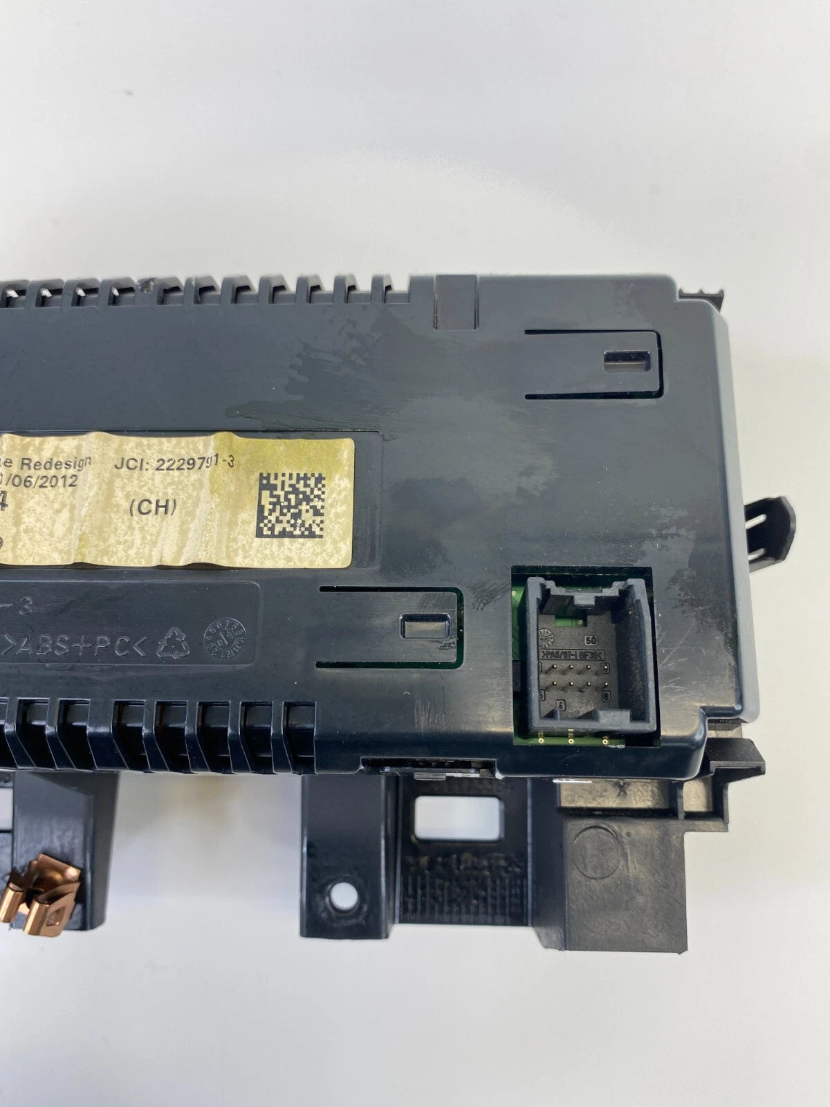 11-16 CHEVROLET CRUZE DASH RADIO DISPLAY INFORMATION SCREEN UNIT 22858074 OEM