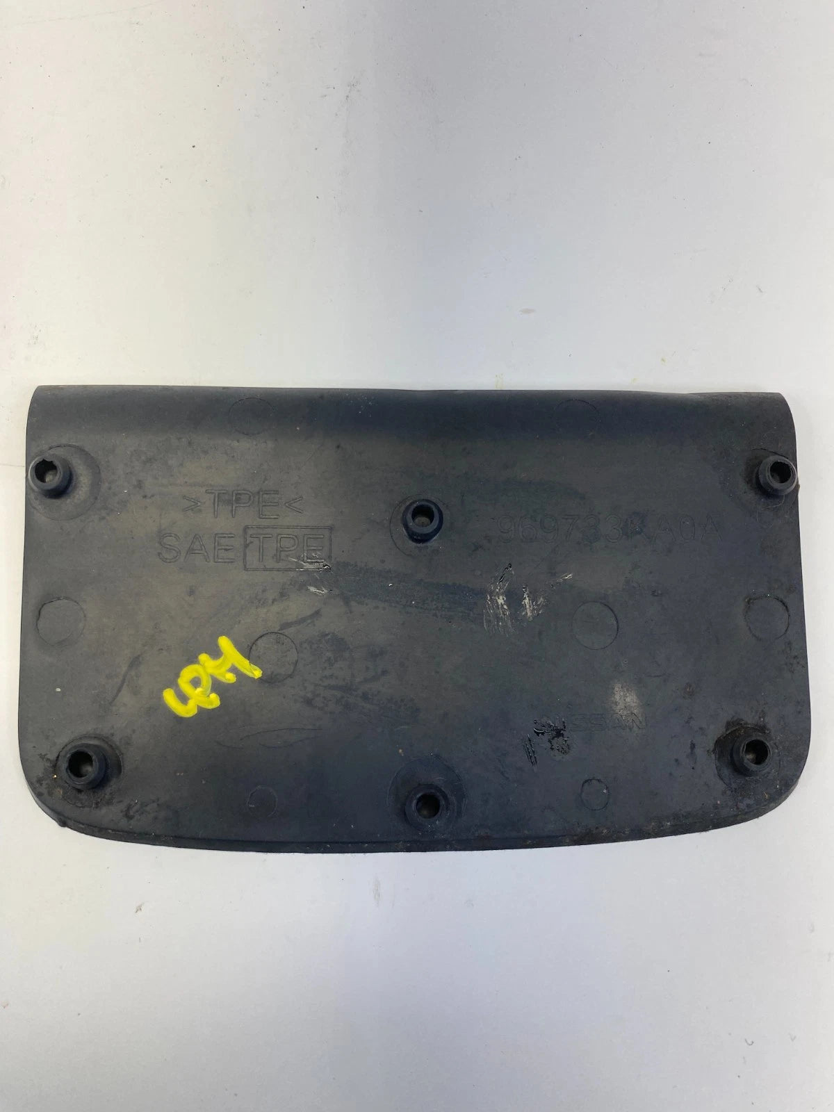 2013-2019 NISSAN PATHFINDER CENTER CONSOLE MAT POCKET INT OEM FACTORY 969733KA0A