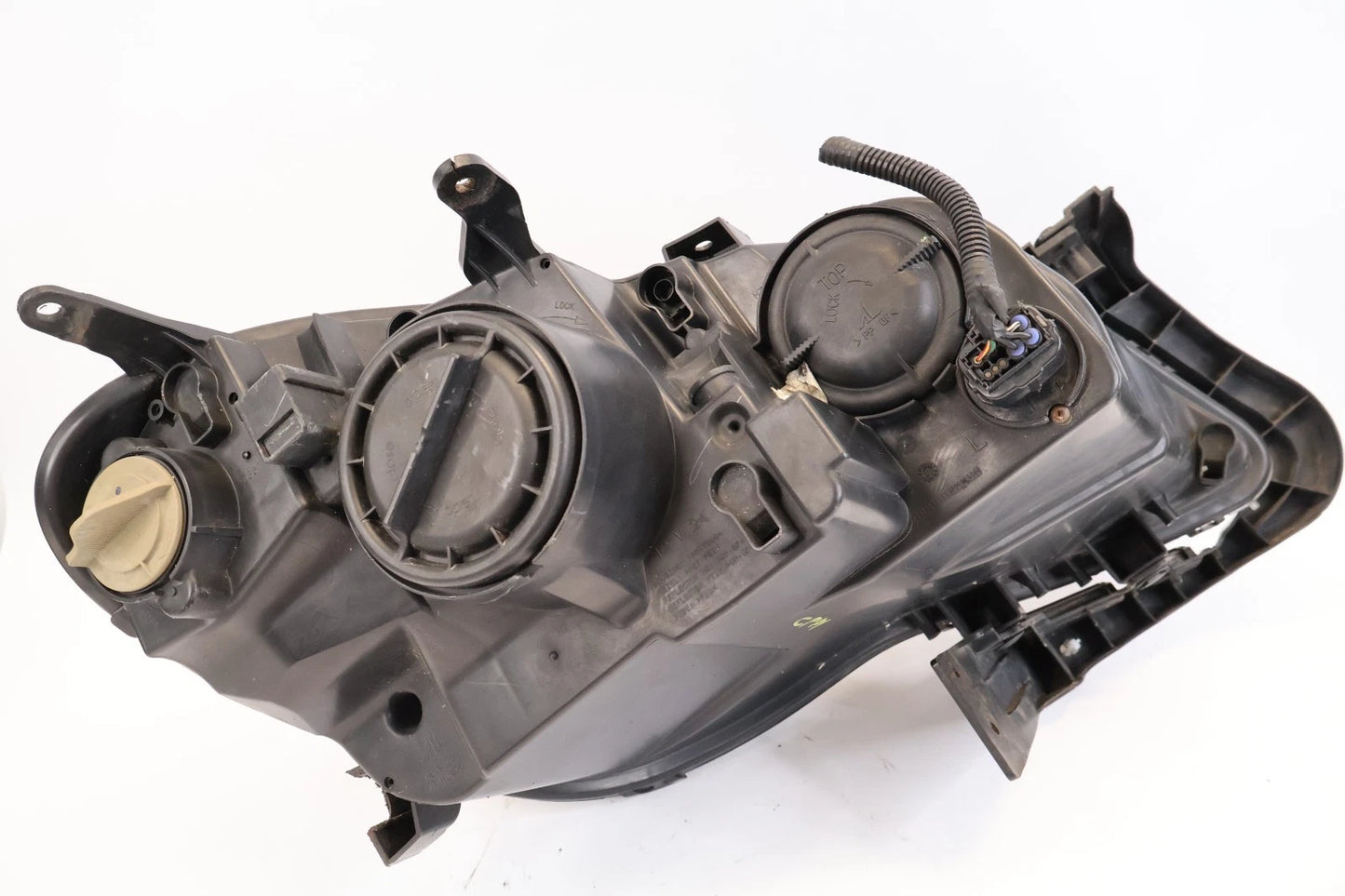 2010-2013 SUZUKI KIZASHI FRONT LEFT DRIVER HEADLIGHT HEADLAMP HALOGEN OEM