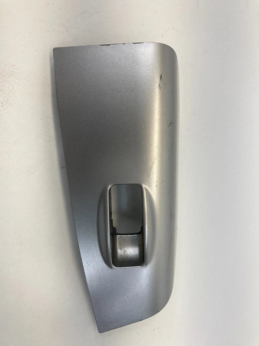 2005-2010 KIA SPORTAGE REAR RIGHT SIDE DOOR WINDOW SWITCH BEZEL 93580-1F500 OEM