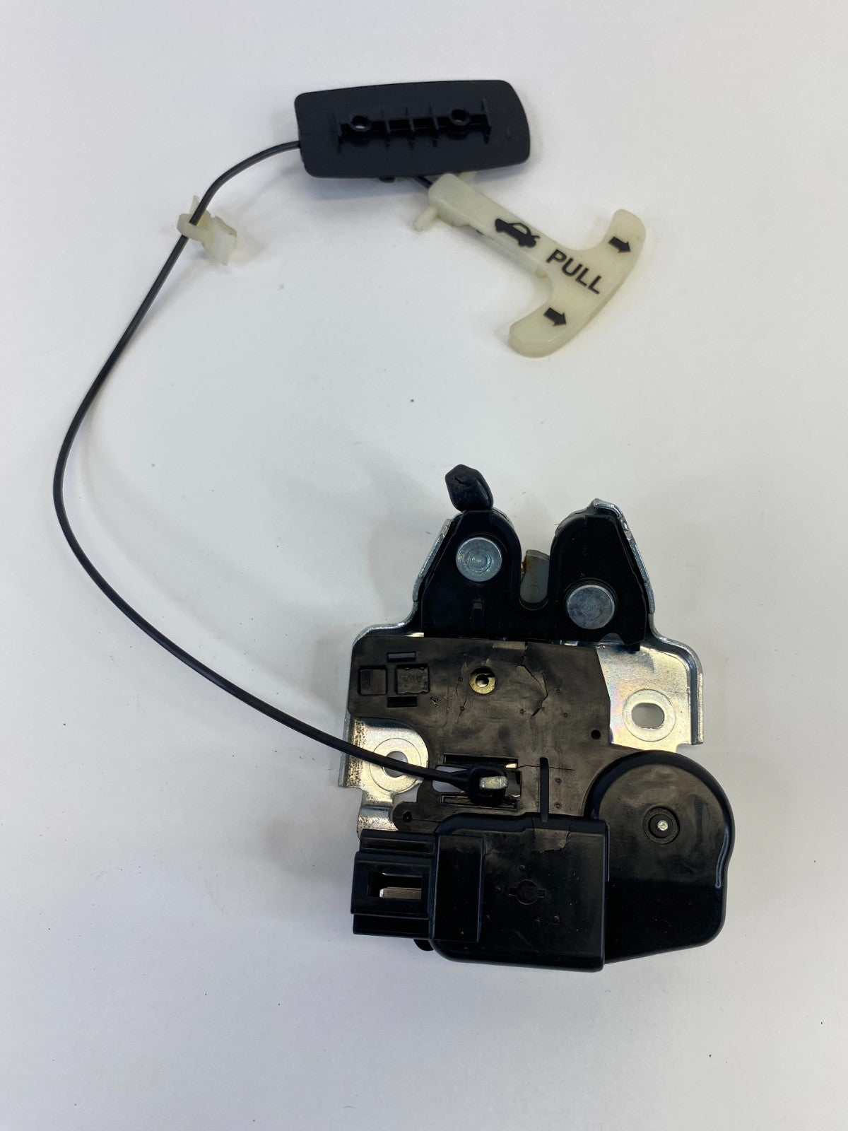 2007-2012 Nissan Altima Rear Back Trunk Lid Lock Latch Actuator Release OEM