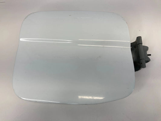 03 04 05 06 07 08 SUBARU FORESTER FUEL FILLER DOOR GAS TANK LID COVER WHITE OEM