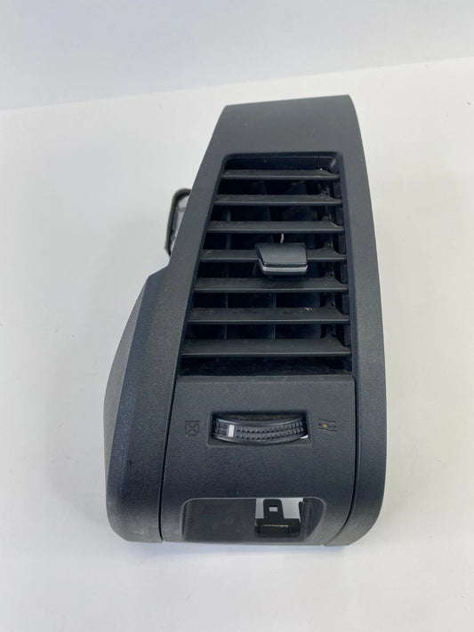 03-07 NISSAN MURANO DASH LEFT SIDE A/C HEAT AIR VENT OUTLET GRILLE 68761-CB000