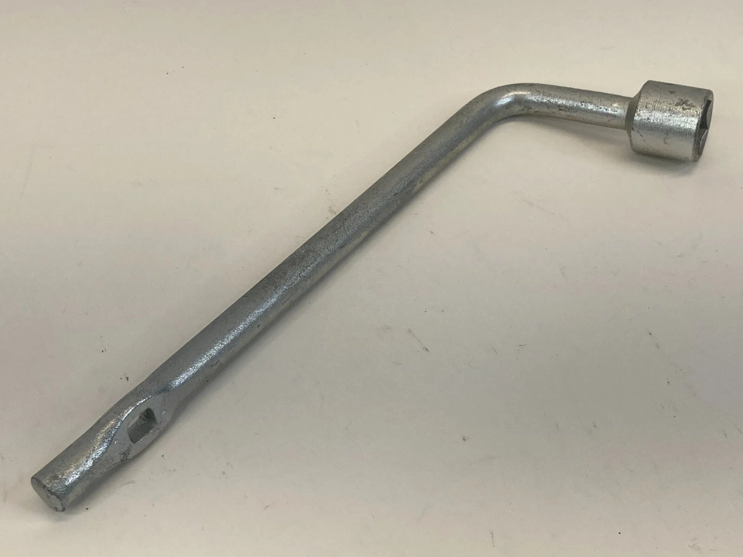 2008-2013 NISSAN ROGUE EMERGENCY SPARE TIRE JACK & TOOL WRENCH KIT 99550-EQ56C