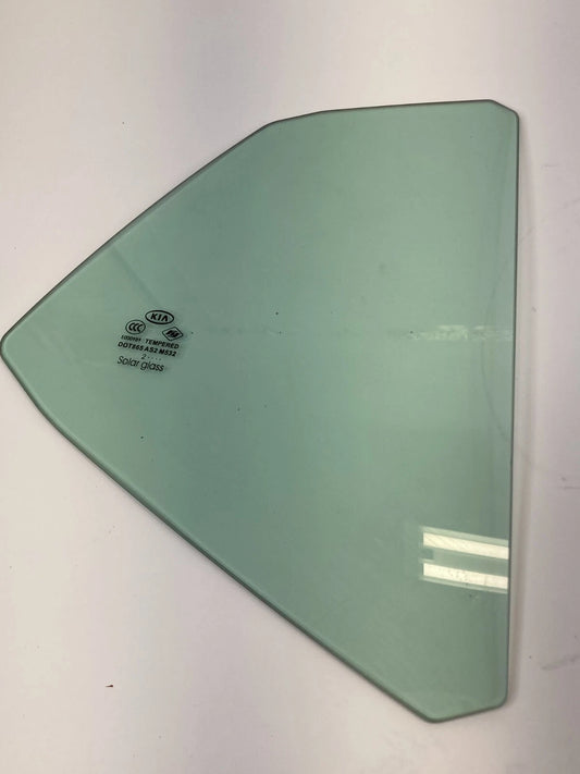 11 12 13 14 15 16 KIA OPTIMA REAR RIGHT SIDE DOOR VENT WINDOW GLASS FIXED OEM