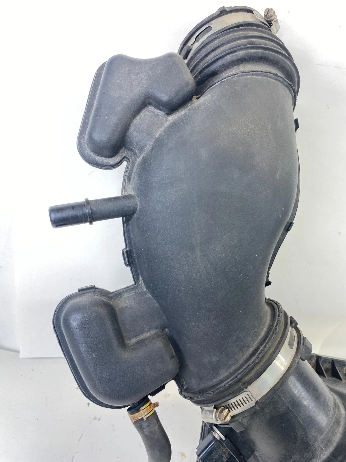 2010-2012 FORD FUSION 3.5L AIR CLEANER INTAKE BOX UPER COVER HOSE AH63-9F805-AD