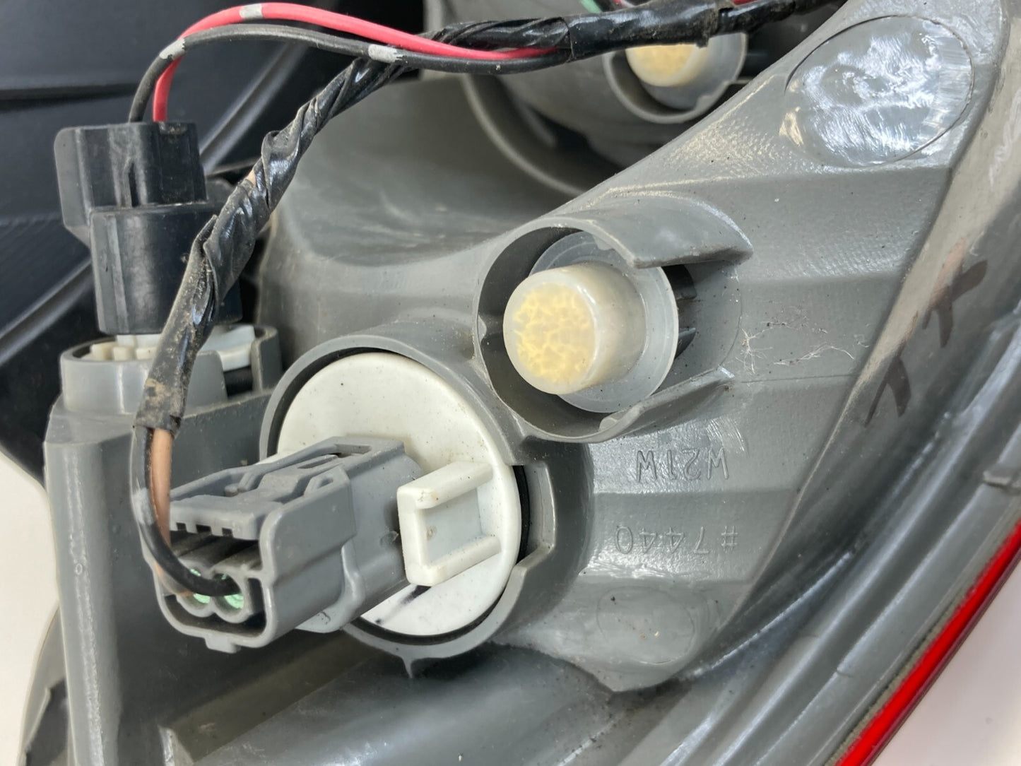 2010-2012 Acura RDX Right Passenger Side Tail Light Outer Taillight Lamp OEM