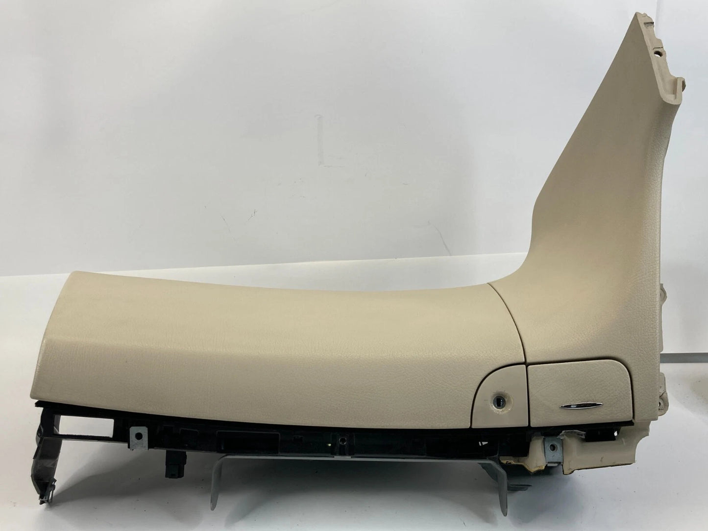 2003-2006 MERCEDES-BENZ E500 DASH GLOVE BOX STORAGE COMPARTMENT A211-680-01-98