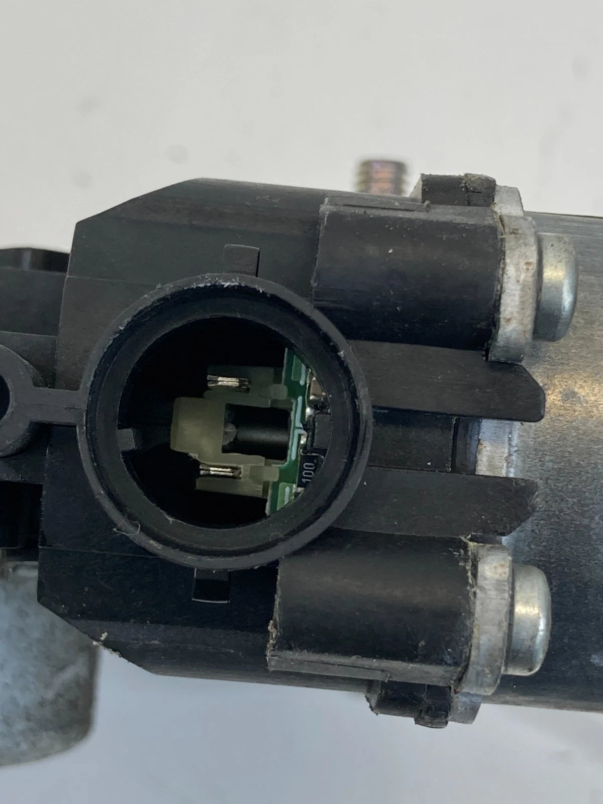 2012-2017 Hyundai Accent SEDAN Rear Right Side Door Window Regulator W/ Motor