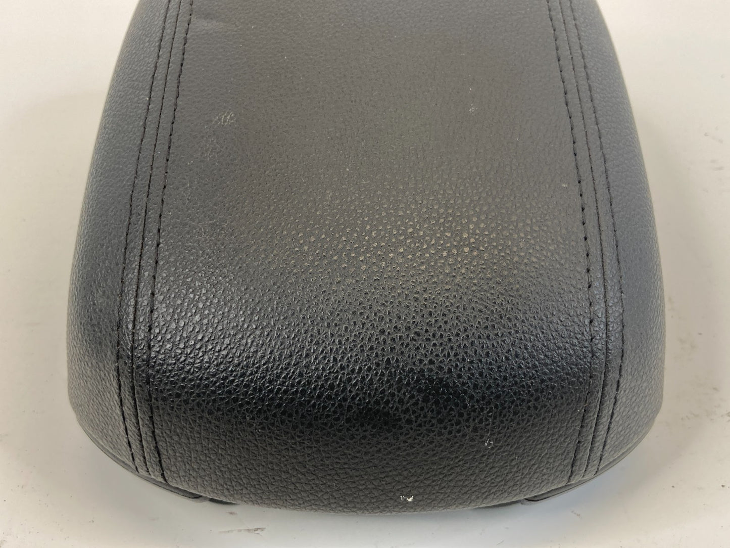 2011-2016 Chevrolet Cruze Center Console Armrest Arm Rest Lid Top Cover