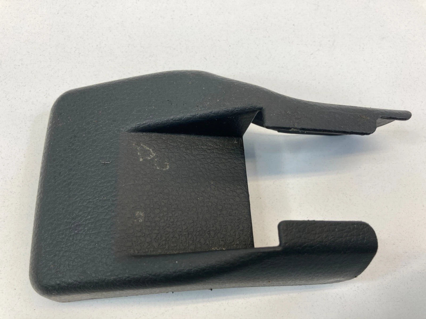 2003-2007 NISSAN MURANO FRONT LH SEAT RAIL END CAP TRIM COVER TRACK OEM FACTORY