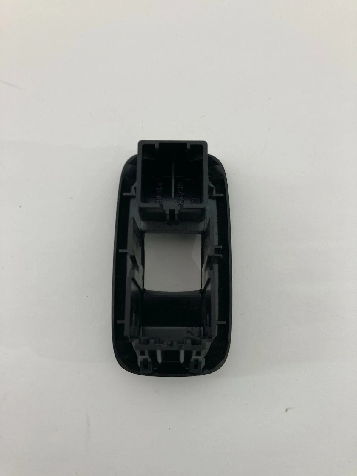2014-2019 FORD FIESTA DOOR WINDOW SWITCH BEZEL TRIM COVER PANEL 10210406 OEM
