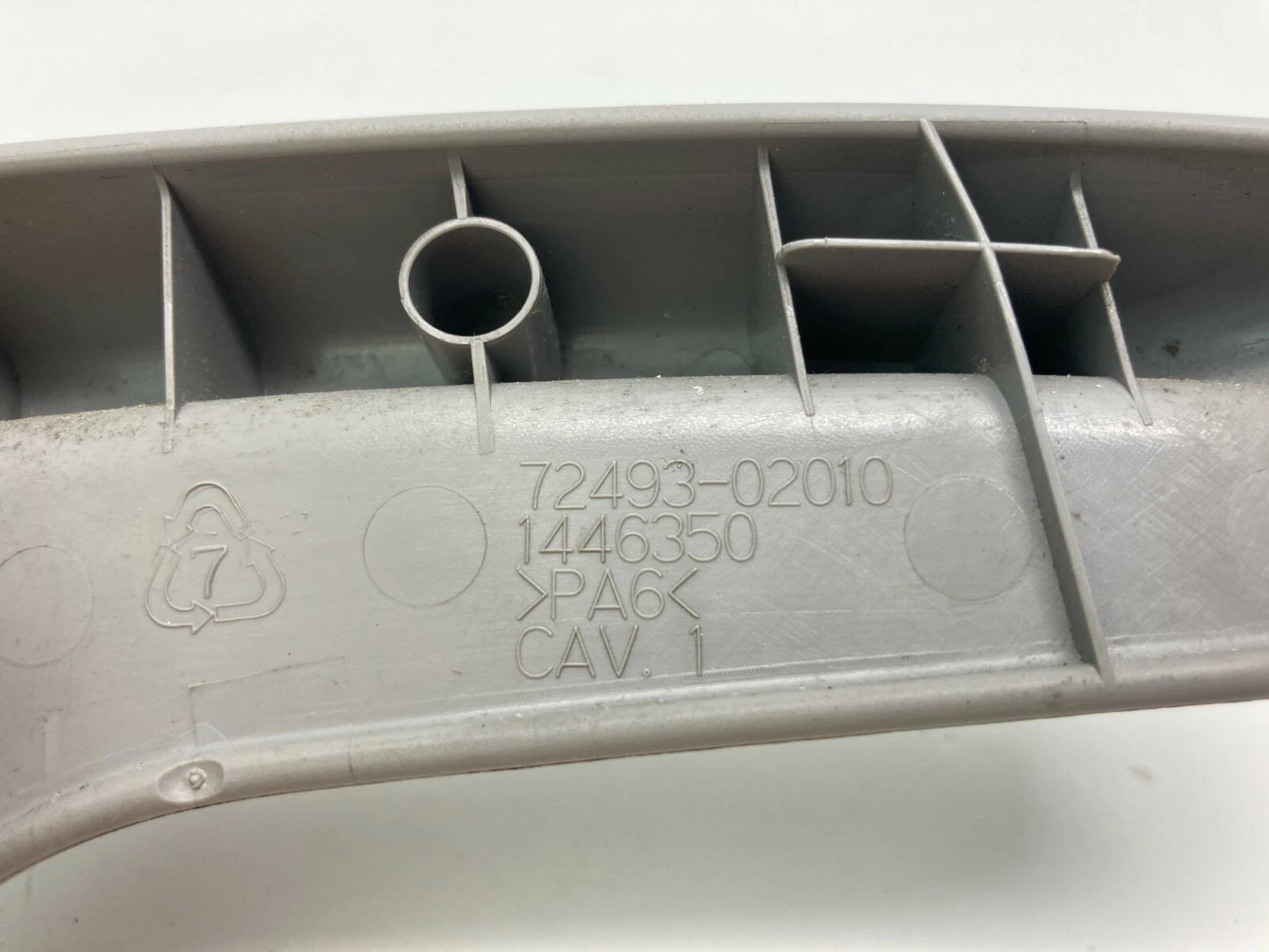 2009-2013 TOYOTA COROLLA MATRIX FRONT RIGHT SEAT RECLINER HANDLE OEM 72493-02010